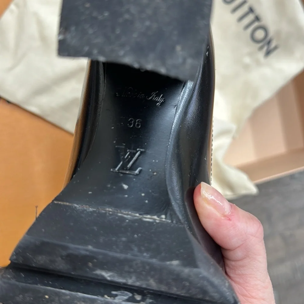 Louis Vuitton Monogram Star Trail Boots - Picture 6 of 7